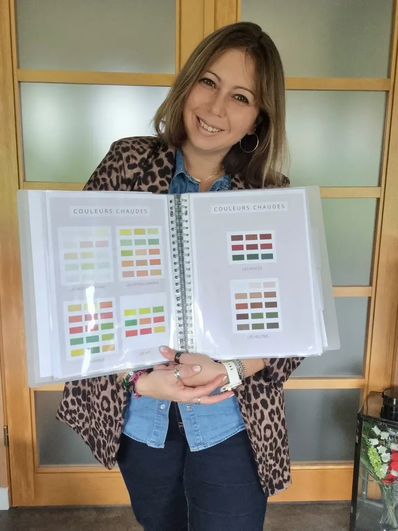 Séverine brien montrant la colorimétrie